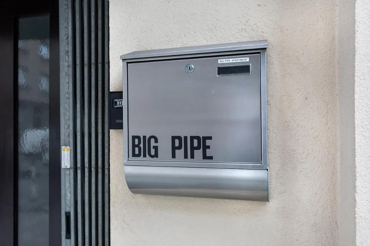 Big Pipe Apartment Ljubljana